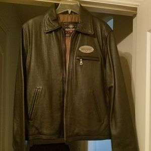 Women's Harley Davidson Leather Jacket!